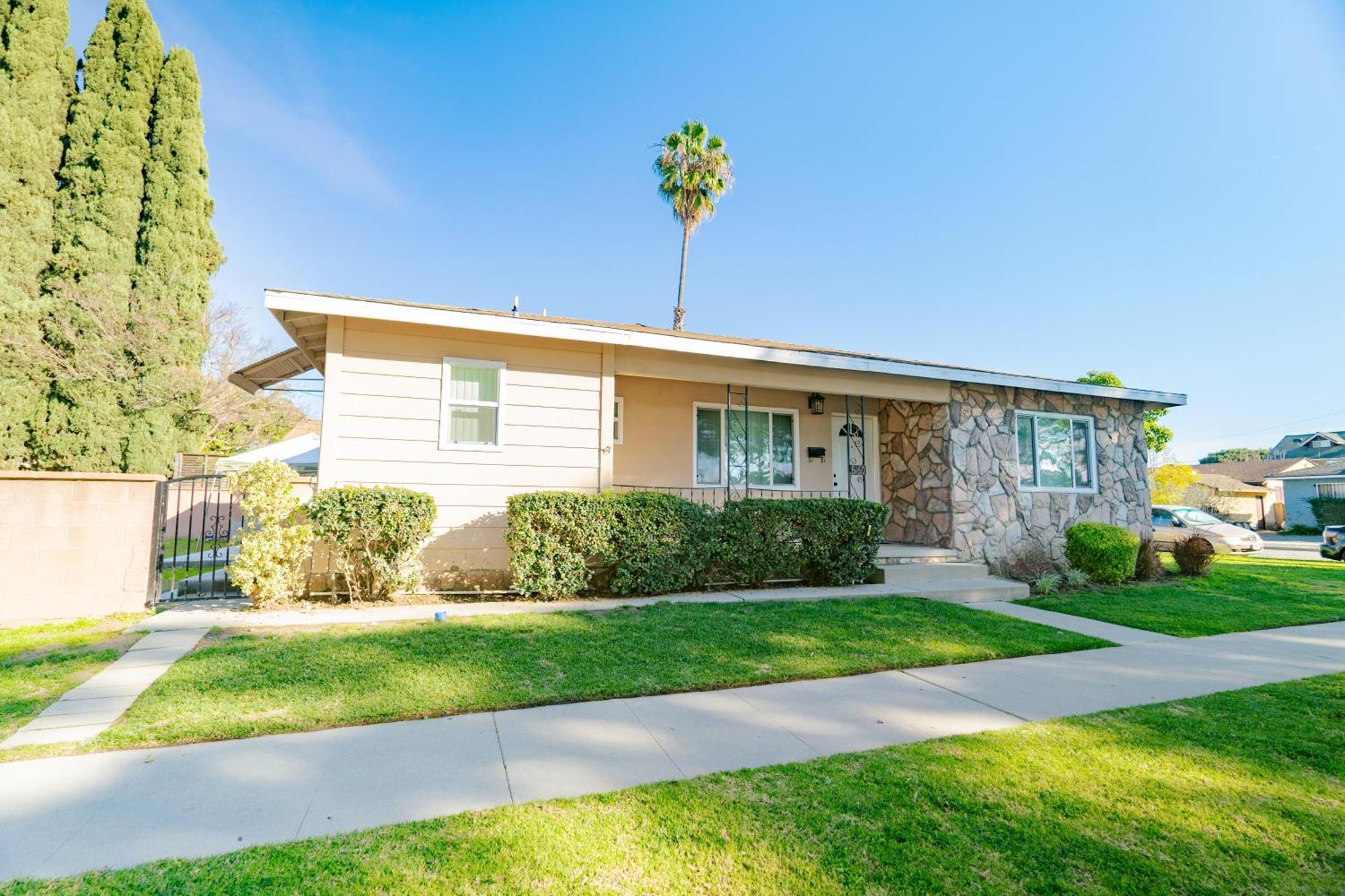 Long Beach Cozy Remodled Home Exterior photo